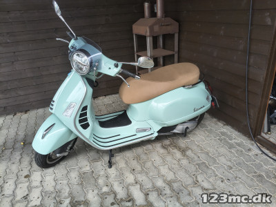 Vespa GTS 300
