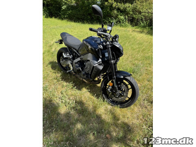 Yamaha MT-09