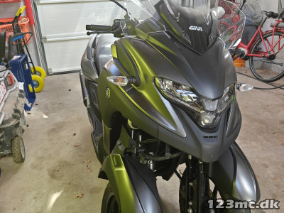 Yamaha Tricity 300