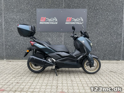 Yamaha X-Max 300 Tech Max