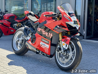 Ducati Panigale V4 Bautista World Champion Replica