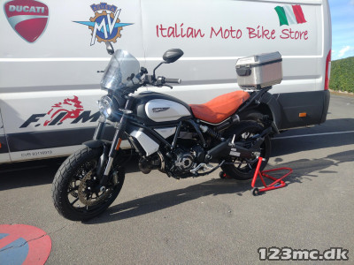 Ducati Scrambler 1100