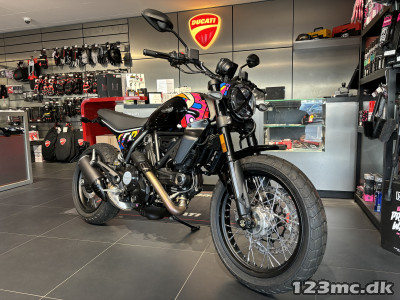 Ducati Scrambler Icon Van Orton 1/50