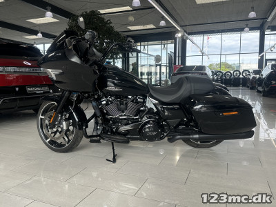 Harley-Davidson FLTRI Road Glide
