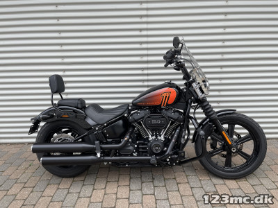 Harley-Davidson FXBBS Street Bob HMC Motorcykler. Vi bytter gerne.