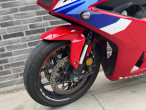 2024 Honda CBR 650 R E-Clutch 2024 Honda CBR 650 R E-Clutch