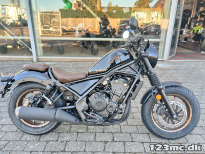 Honda CMX 500 Rebel S