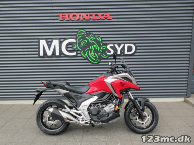 Honda NC 750 XA MC-SYD BYTTER GERNE  5 ÅRS FABRIKS GARANTI