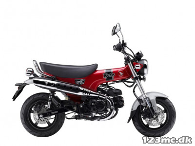 Honda ST 125 Dax