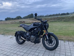 2024 Husqvarna Svartpilen 401