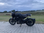 2024 Husqvarna Svartpilen 401