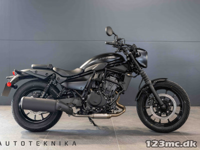 Kawasaki Eliminator 500 SE