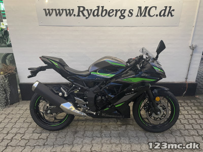 Kawasaki Ninja 125 Rydbergs Mc 5 Års Garanti Kawasaki Ninja 125 Rydbergs Mc 5 Års Garanti