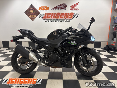 Kawasaki Ninja 500