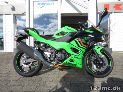 Kawasaki Ninja 500 SE ABS