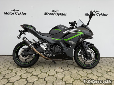 Kawasaki Ninja 500 SE