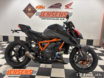 KTM 1290 Super Duke R