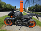 2024 KTM 990 Duke