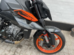 2024 KTM 990 Duke