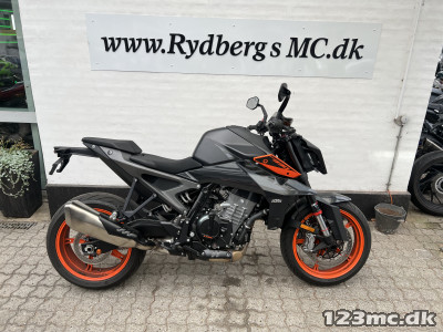 KTM 990 Duke