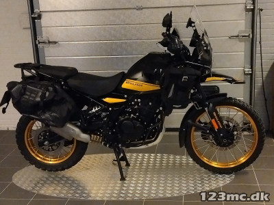 Royal Enfield Himalayan 450 Hanle Black Slangeløs m/udstyr