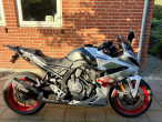 2024 Suzuki GSX-8R 2024 Suzuki GSX-8R