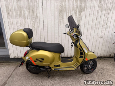 Vespa GTS 300 Supersport