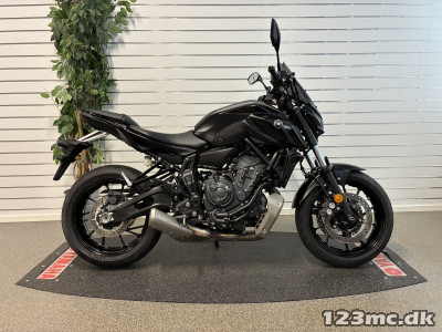 Yamaha MT-07 - Lavt km.tal!