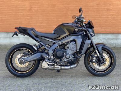 Yamaha MT-09 Yamaha MT-09