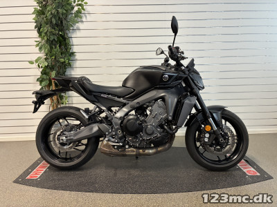 Yamaha MT-09 - Lavt km.tal!