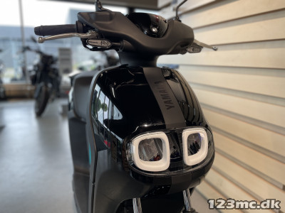 Yamaha Neos