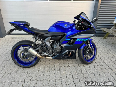 Yamaha YZF R7