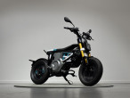 2025 BMW CE 02