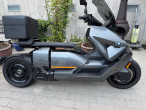 2025 BMW CE 04
