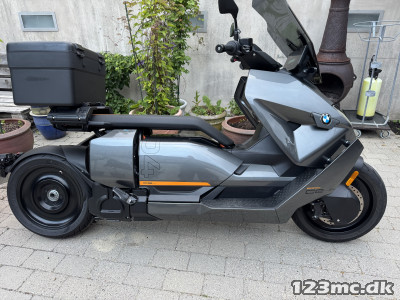 BMW CE 04