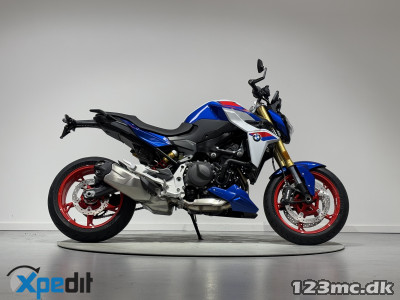 BMW F 900 R