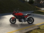 2025 BMW F 900 XR