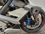 2025 BMW M 1000 R