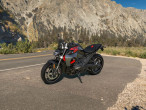 2025 BMW R 1300 R