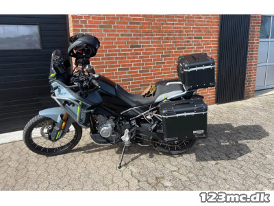 CFMOTO 450 MT