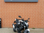 2025 CFMOTO 450 NK