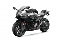 CFMOTO 675 SR-R Sport