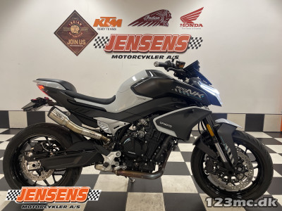 CFMOTO 800 NK MSC