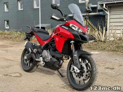 Ducati Multistrada V2