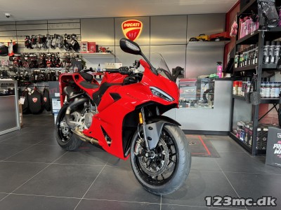 Ducati Panigale V2