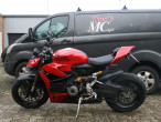 2025 Ducati Streetfighter V2 2025 Ducati Streetfighter V2