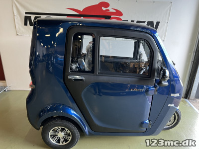 E-Force Kabinescooter