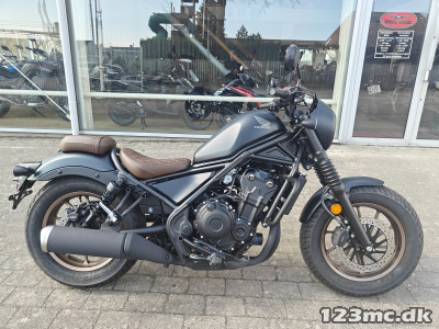 Honda CMX 500 Rebel S