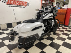 2025 Indian Chieftain Dark Horse