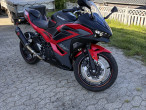 2025 Kawasaki Ninja 500 SE